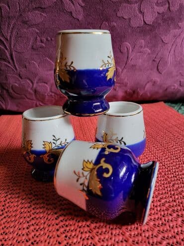 case za zestoko pice: Casice nove liveni porcelan iz 70ih. za zestoko pice. Casice komada — 3