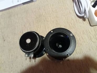 Video igre i konzole: Horne-okrugle; r=10cm; 8 oma; visina 9,5cm; magnet 7,2cm; ispravni; — 6