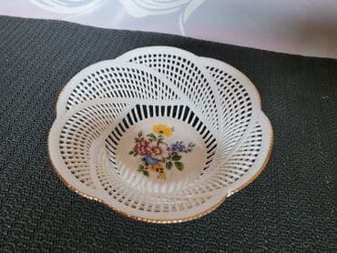 porcelanske solje za caj: Bombonijera nova Cluj Napoka porcelan iz 70ih. Porcelanska rumunska — 5
