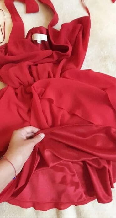 Ski suits: Nova haljina nikad obucena . Postavljena jako lepo stoji — 3