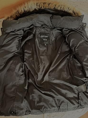 Ženska obuća: Zimska jakna Superdry, crna, toplo postavljena. Jakna je — 2