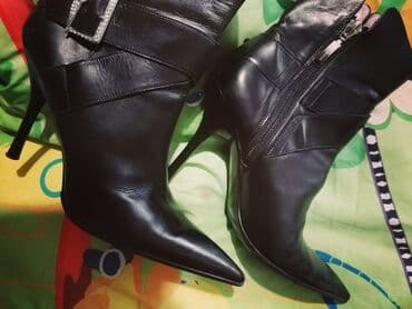 mokasine ženske kozne: Ankle boots, Cesare Paciotti, 36.5 — 7