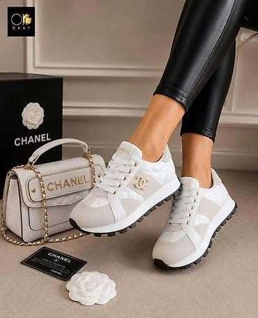 gerry weber nova kolekcija: ✨ SET ODLICNA KOPIJA ✨

36-40

Cena: 11.800 din — 6