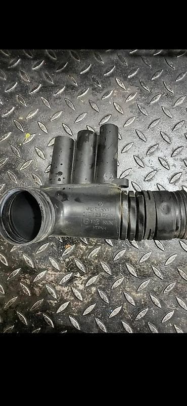 rosule ili rolsue: AUDI VW CREVO CEV USISA 04E129651C | Audi vw delovi zemun 06******** — 2
