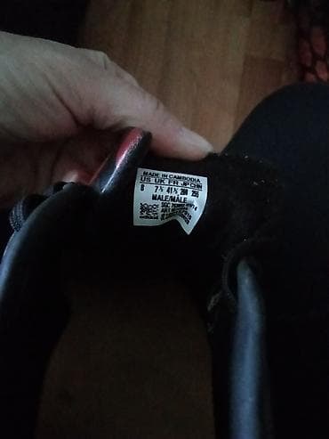 kopacke 35: Adidas kopačke za fudbal – model sa zamenjivim metalnim kramponima — 3