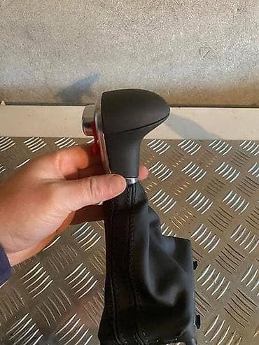 termometar za tecnost: ORIGINAL RUCICA MENJACA ZA AUDI A3, A4, A4 ALLROAD . OD 2004. DO — 2