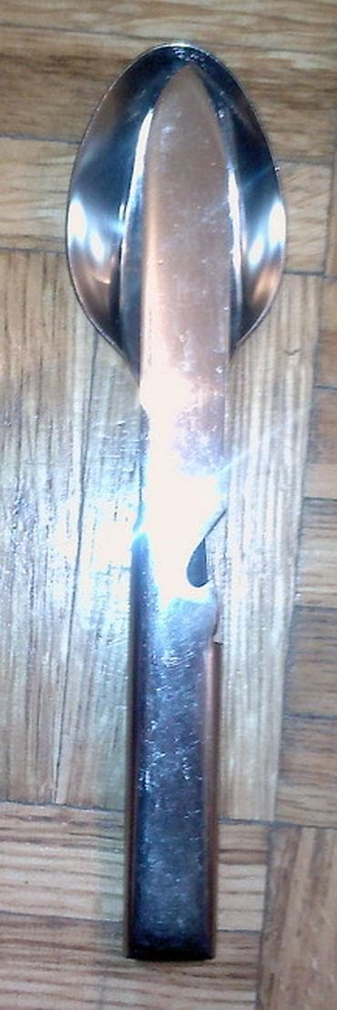 ormari za obucu: Prodajem nov pribor za jelo - JNA M-69. Pribor se sastoji iz — 1