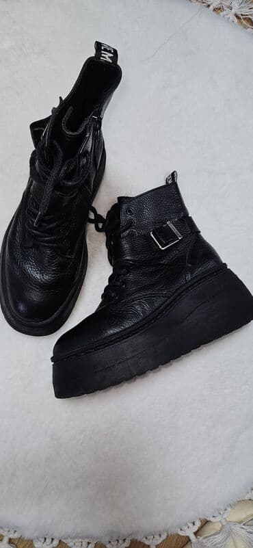 Gležnjače: Gležnjače, Steve Madden, 37 — 2