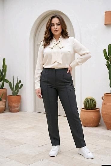 ženski kompleti pantalone i sako: Karol pantalone u prelepim bojama 😍😍 Xs.S.M.L.XL Neke od boja imamo — 7