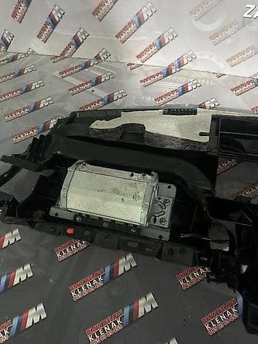 svetlece kapice za gume: TABLA LCI ZA BMW 114, 116, 118 . OD 2007. DO 2011. GOD. | — 4