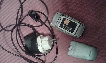 smart televizor: SAMSUNG X 680 Mobilni je u savrsenom stanju,sve radi,sa punjacem i — 2