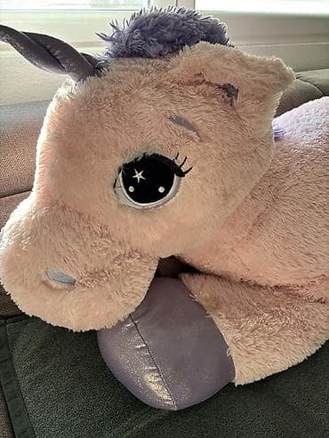 esprit cizme cena: Veliki plišani jednorog – dekorativna i igračka jastuk-životinja - — 2