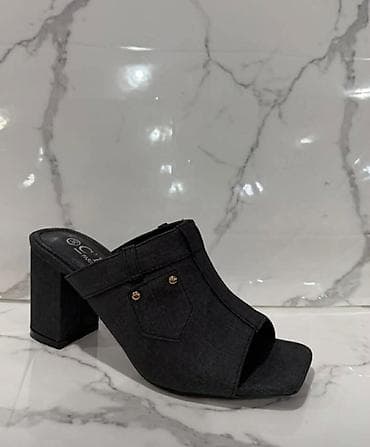 Mokasine: Klompa sandale
36-41
2800 din 💥
OR💥 — 2