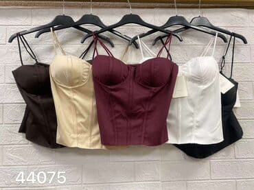 Ostali donji veš: 🔥Korset top sa ojačanim korpama i strukiranim panelima
2000 din — 4
