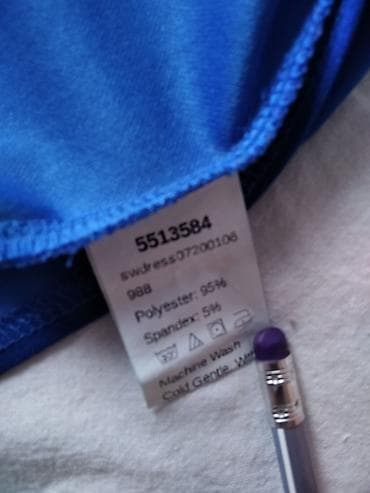 ogrtaci za kupaci: SHEIN haljina, veličina XS (EUR XS / USA XS). Elegantna midi haljina u — 2