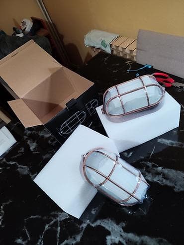 Ostali stilski nameštaj: Dvorišne zidne lampe u brodskom vintage stilu - Tip izvora svetla — 1