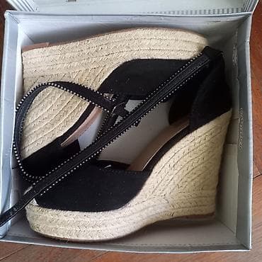 tommy hilfiger d: RASPRODAJA! Crne sandale na platformu ✨ Broj: 38 Gazište: 24 cm 🌟 — 4