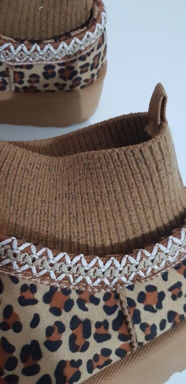 camper obuca beograd: Ugg mini čizme, bоја - Braon, 40.5 — 7