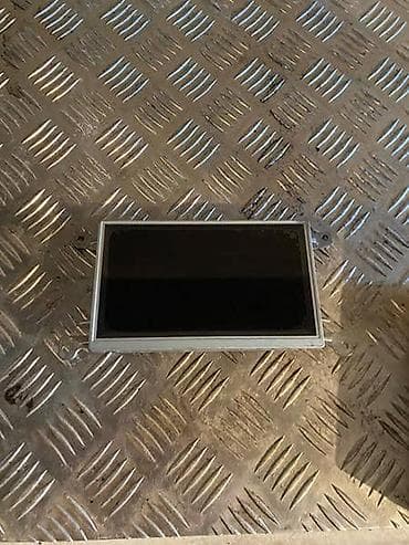 stajleri za kosu: NOV DISPLEY / DISPLEJ ZA AUDI A4, A4 ALLROAD, A5 . OD 2004. DO 2016 — 1