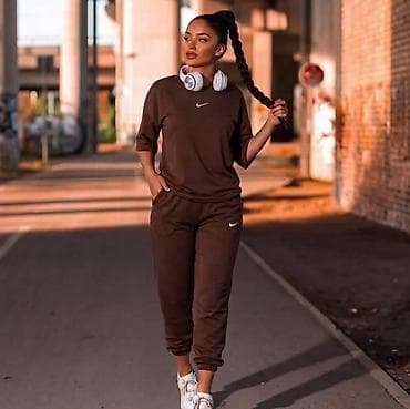 Gornji i donji deo: Nike komplet majica i pantalone - pamuk sa elastinom Novi model Nike — 3