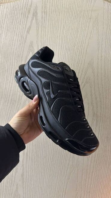 nike react zenske patike: Trainers, size - 46 — 12