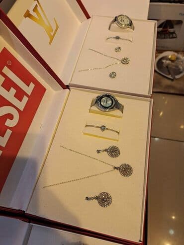 srebrni komplet nakita: Markirani setovi 6800 din slanje svakog utorka — 5