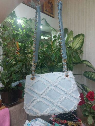 Jewellery: Shoulder bag — 2