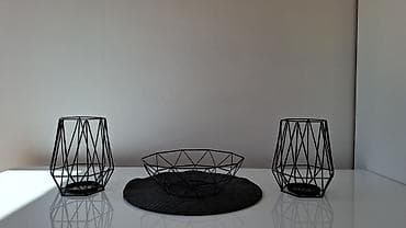 kovani ukrasi: JYSK Dva Svećnjaka NORDIC Ø16xV19cm crna + Sinsay ukrasna činija crna — 9