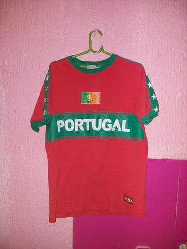 Moderna original muska majica L velicine at lalafo.rs Moderna original muska majica L velicine