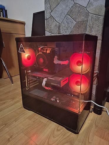 Donji delovi trenerke: Gaming PC – Ryzen 5 3400G / RX 6600 / 16GB RAM / 512GB SSD Prodajem — 3