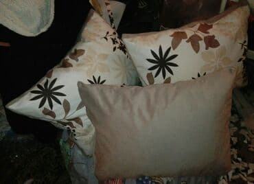 new tekstil beograd: Throw pillow, Sponge — 6