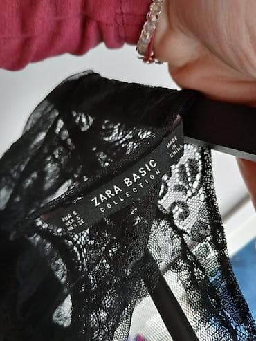 katrin bluze i kosulje: Zara Basic Collection haljina – crna, elegantna, sa bogatim detaljima — 2