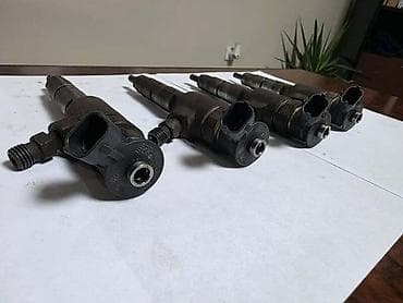 skuteri za decu: DIZNE (INJEKTORI) ZA PEUGEOT 207, 208, 308 . OD 2005. DO 2015. GOD — 2