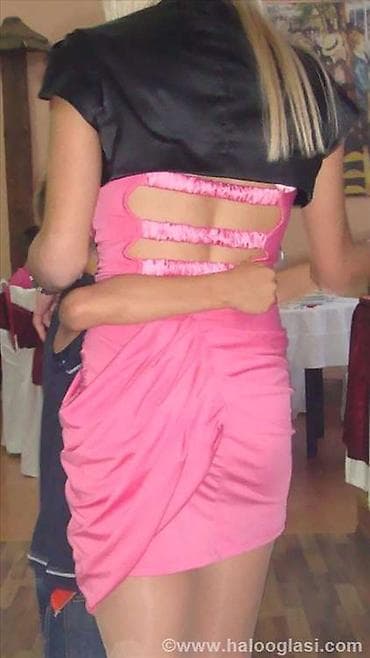 crne torbe mona: Roze mini haljina – drapirani model - Kroj: uska mini haljina sa — 3