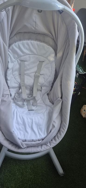 guess decije stvari: Chicco ležaljka/ljuljaška za bebe sa stalkom - Višenamenska ležaljka — 1