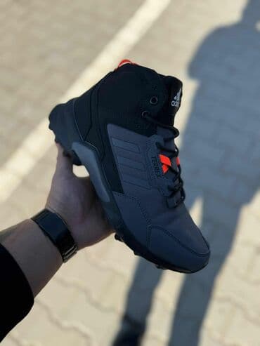 zara нови сад – слике: Čizme, Adidas, veličina - 46 — 8
