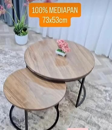 Kids' furniture: Set od dva okrugla klub stola modernog dizajna. - Materijal ploča — 1