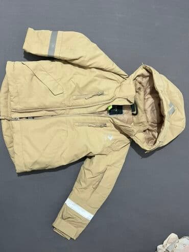 Shirts: Puffer jacket, 92 — 1