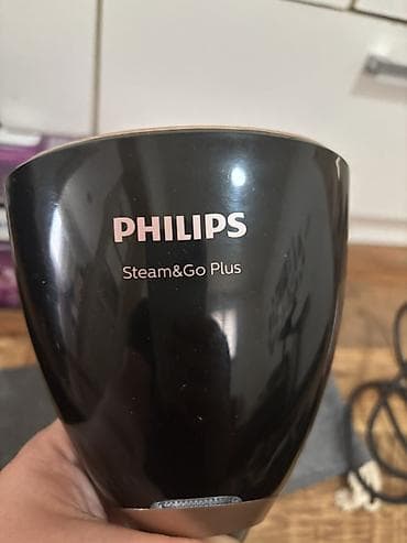 ploom u leskovac: Philips vertikalna pegla Steam&Go Plus ručni parni uređaj za odeću — 6