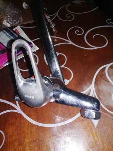 Ispravna, koristena kvalitetna cesma za sudoperu, mesing, ima — 3