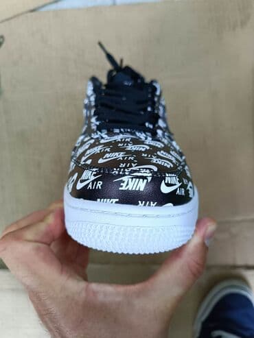 nike react: 41 — 7