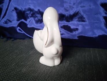 Prateća kuhinjska oprema: Figura nova Nemacka. Figura od glazirane keramike(poput porcelana) — 6