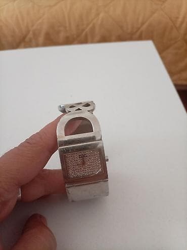 znakovi patika: D&G Time ženski sat – narukvica - Brend: D&G (Dolce & — 2