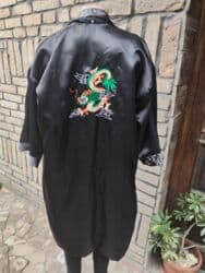 Muski bade mantil sa dva lica nov Duzina 112
Pazuh po 65
Ramena 60