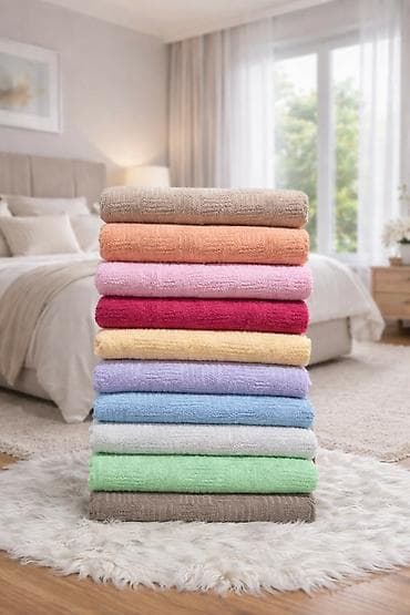 Sweatpants: 💫Frotirski prekrivači💫 💫Dimenzije-150*200 💫Cena-2200 — 4