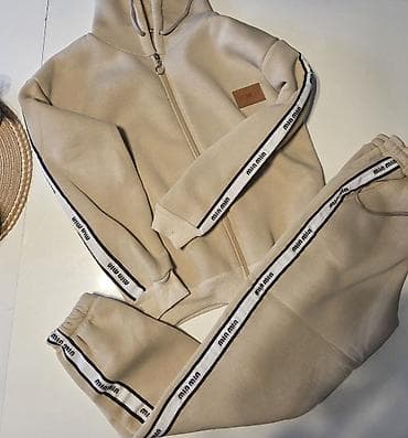 tek flis zenski: Zenske Termo trenerke
Cena: 3.000 din
Dostupne vel: S,M,L,XL,2XL — 2