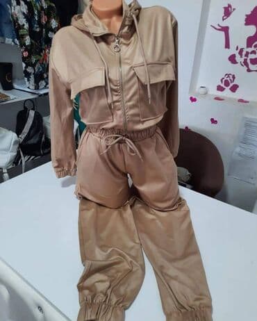 djecije trenerke: Komplet trenerke 3200 — 4