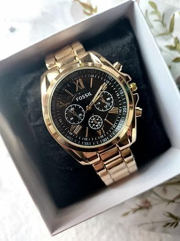 pinko tasne cena: Fossil u srebrnoj, ili zlatnoj boji, sa brojčanikom prečnika 44 mm — 2