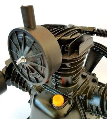 besumni kompresor 50l: Prodajem novu i kvalitetnu kompresorska glava sa 3 klipa. Model — 1