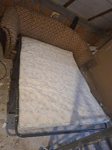 kauc dimenzije: Trosed na razvlačenje sa metalnim mehanizmom i drvenim letvicama — 5